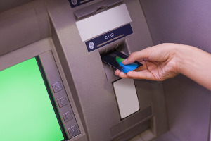 Geldautomat-Girokonto